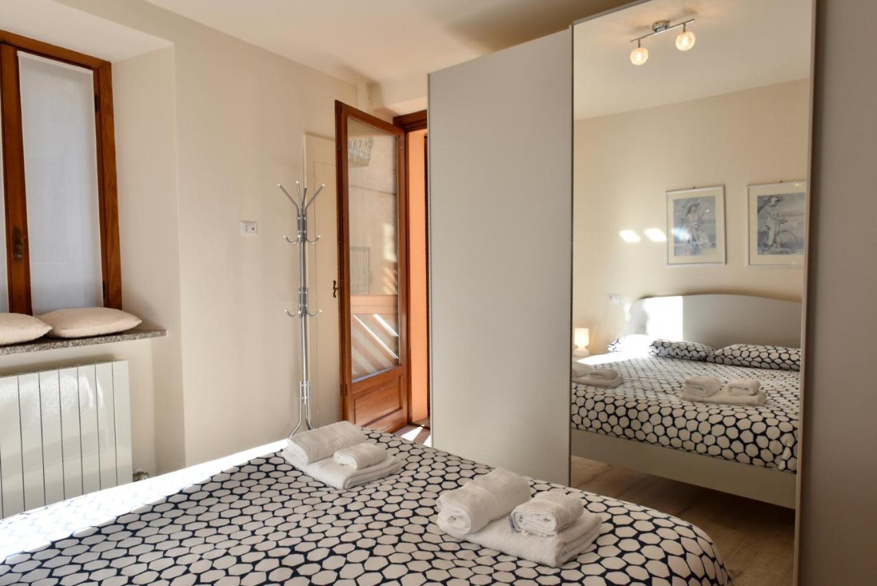 Casa Caterina - Riva Di Solto - Iseo Lake ภายนอก รูปภาพ