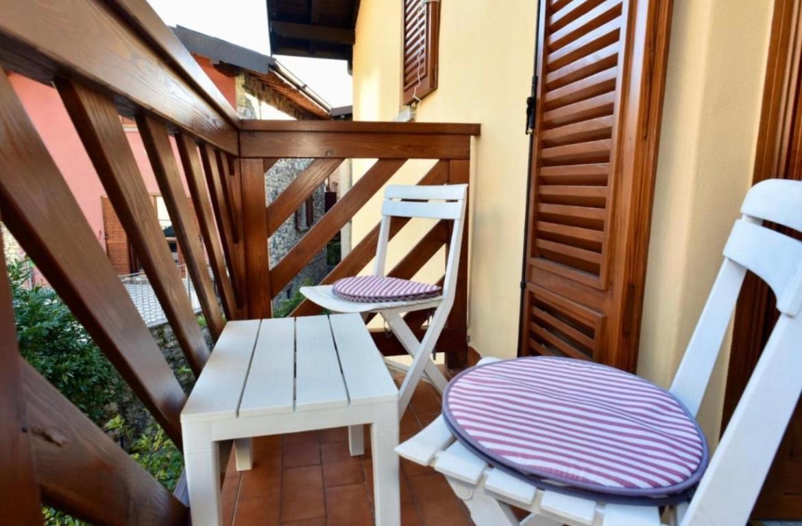 Casa Caterina - Riva Di Solto - Iseo Lake ภายนอก รูปภาพ