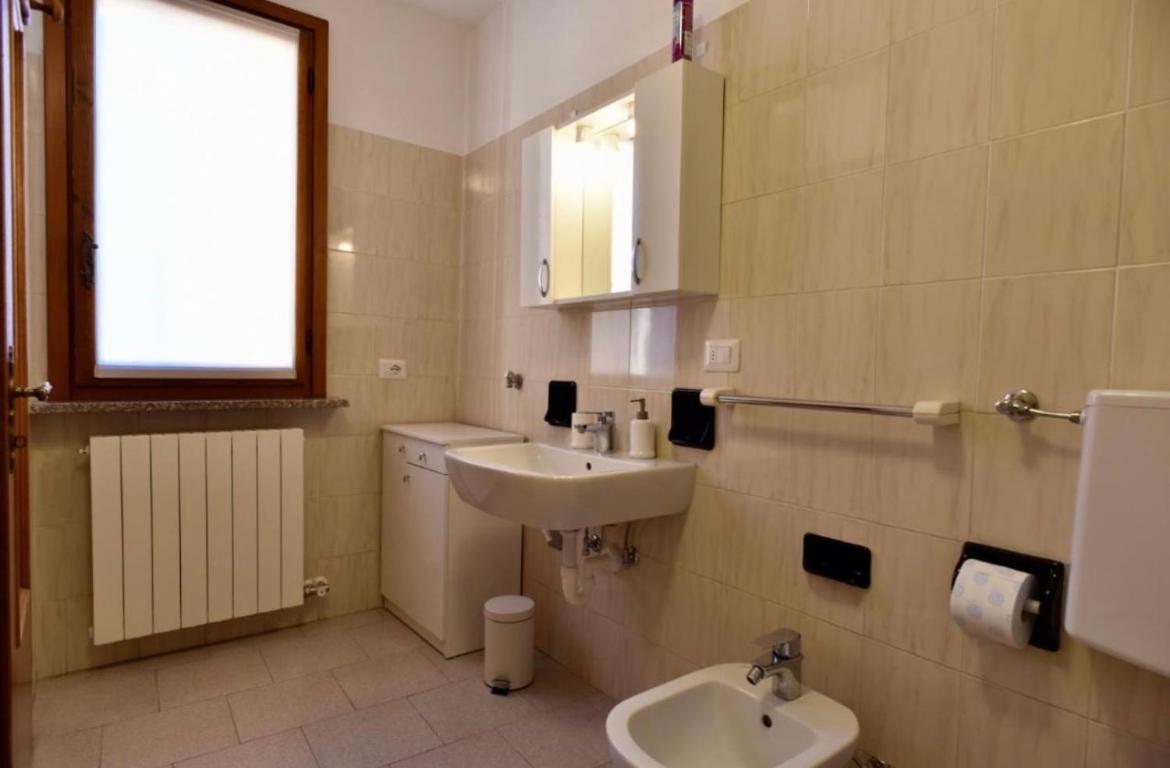 Casa Caterina - Riva Di Solto - Iseo Lake ภายนอก รูปภาพ