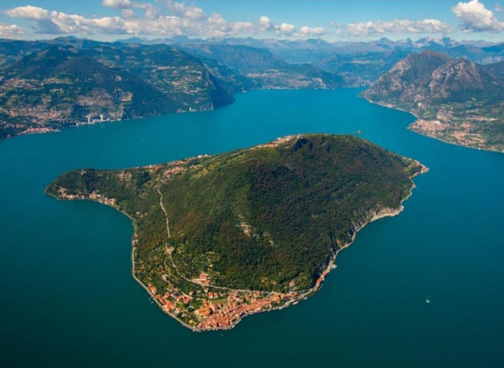 Casa Caterina - Riva Di Solto - Iseo Lake ภายนอก รูปภาพ